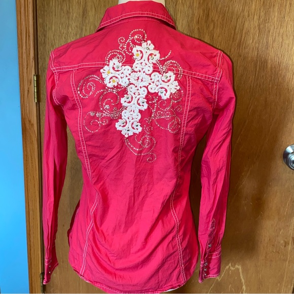 Ariat Tops - PINK Ariat button down western shirt size S